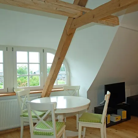 Semesterbostad Fischerhaus Gager Boddenblick *