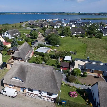 Fischerhaus Gager Boddenblick Semesterbostad Mariendorf (Vorpommern-Rugen)
